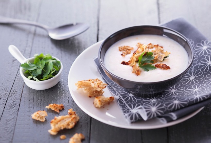 Fehérboros kalandozások HOWA-módra